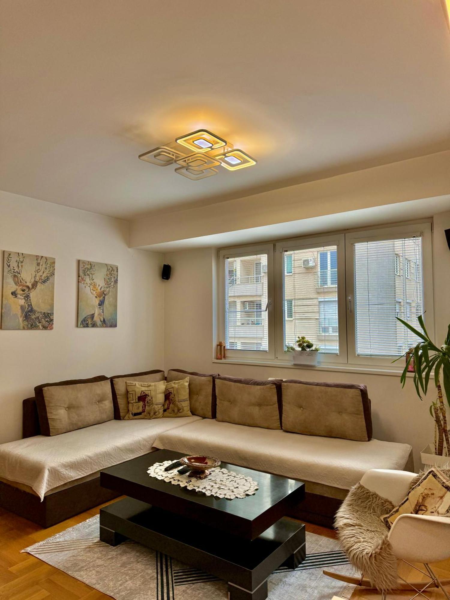 Апартаменты Modern & Cozy Скопье Экстерьер фото