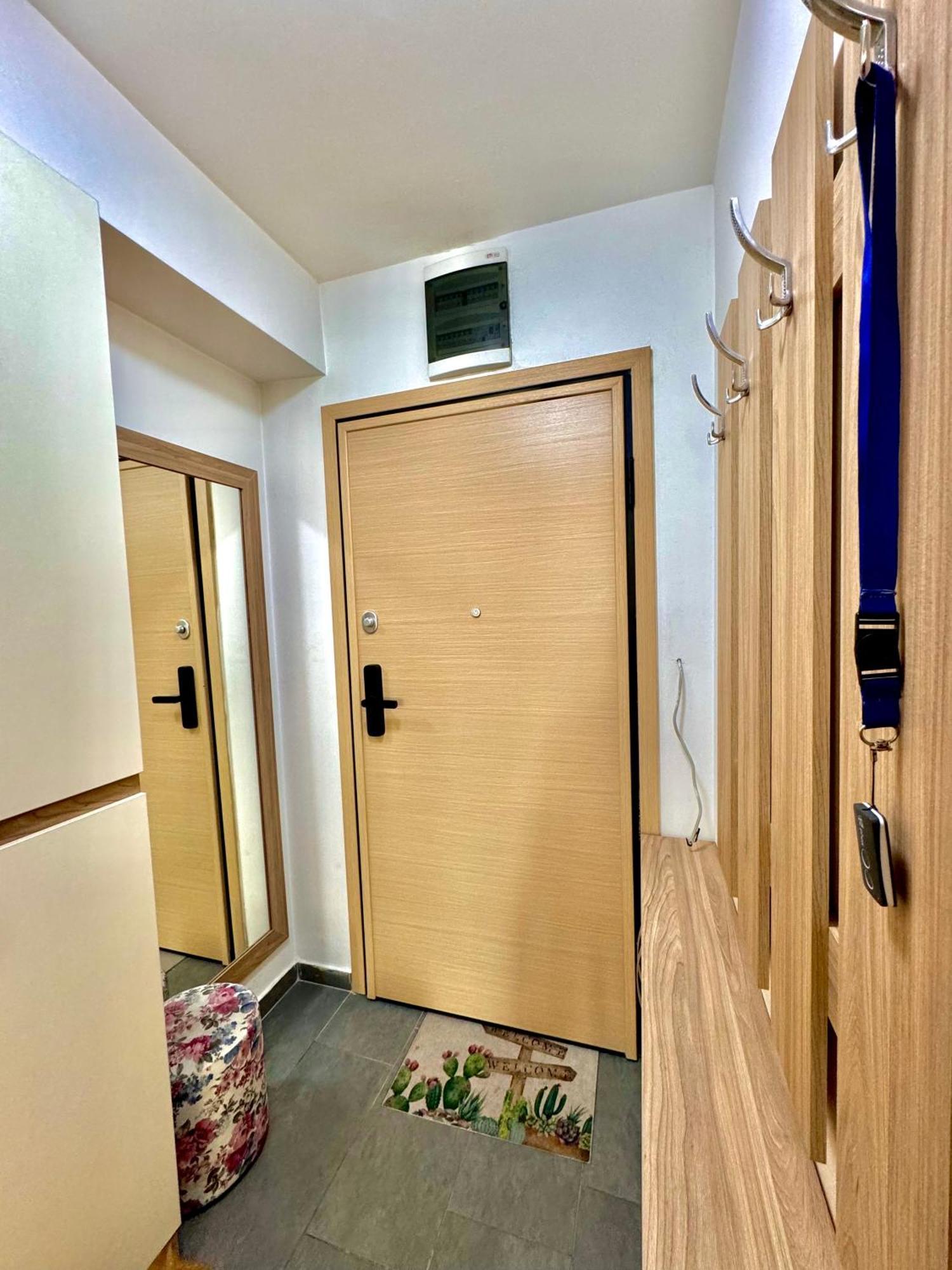 Апартаменты Modern & Cozy Скопье Экстерьер фото
